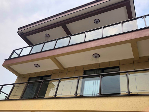 陽臺護(hù)欄有哪些樣式？