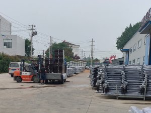 金用護(hù)欄2020年7月21日鋁合金百葉窗發(fā)貨！