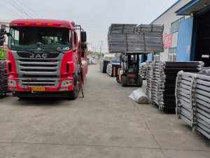 金用護(hù)欄2020年8月26日鋁合金護(hù)窗欄桿發(fā)貨！