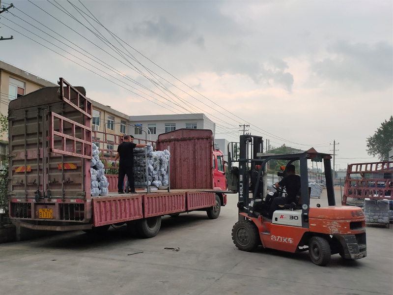 金用護欄2020年9月23日鋅鋼護窗欄桿發貨！