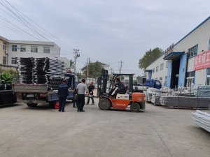 金用護欄2020年10月21日鋅鋼陽臺欄桿發(fā)貨！