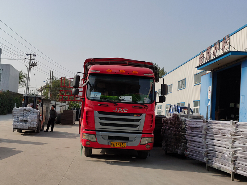 金用護欄2020年10月22日鋅鋼陽臺護欄發貨! 金用護欄2020年10月22日鋅鋼陽臺護欄發貨!