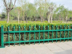綠化護(hù)欄廠(chǎng)家聯(lián)系方式