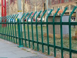 綠化護(hù)欄廠(chǎng)家電話(huà)