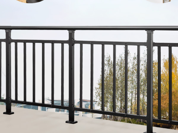 鋅鋼護(hù)欄和鋁合金護(hù)欄各有哪些優(yōu)勢？