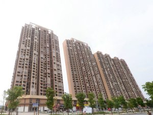 阜陽簡愛城小區百葉窗、樓梯扶手定制