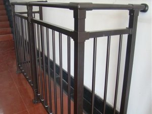 鋅鋼護(hù)欄行業(yè)的現(xiàn)狀分析