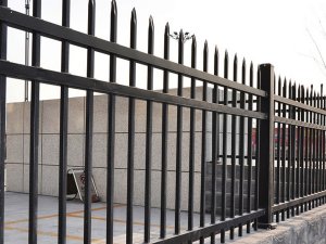 室外護欄有哪些材質(zhì)？