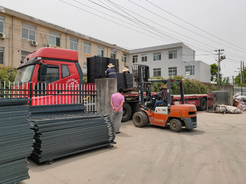 金用護欄2021年5月7日鋅鋼飄窗護欄發(fā)貨！