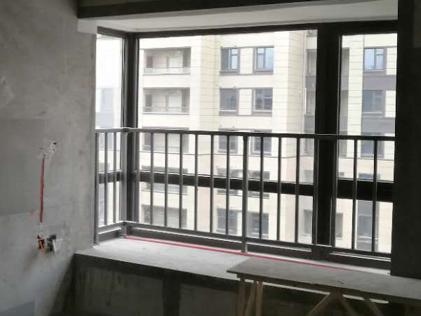 飄窗護(hù)欄表面涂層處理工藝