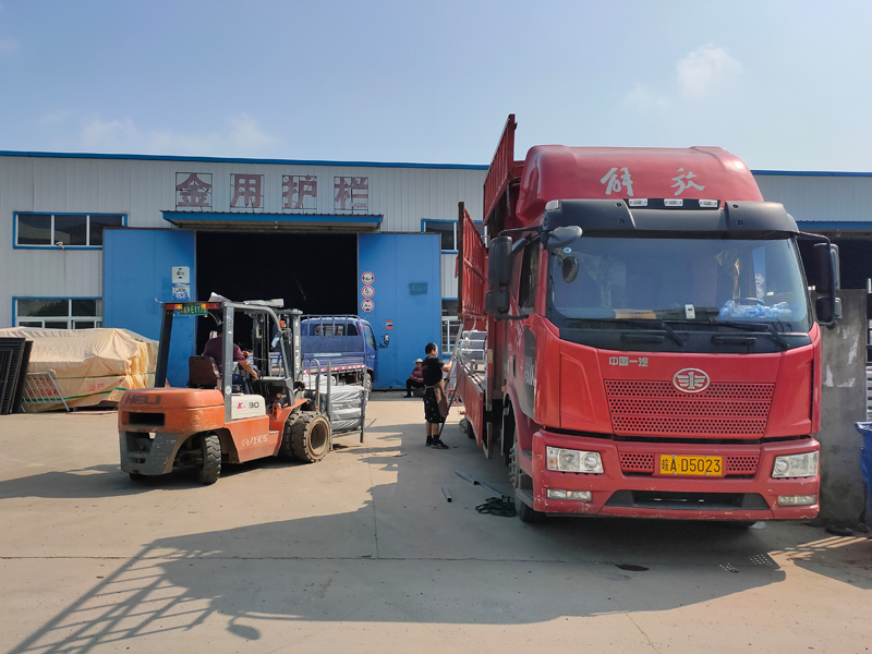 金用護(hù)欄2021年8月18日鋅鋼陽臺(tái)欄桿發(fā)貨！