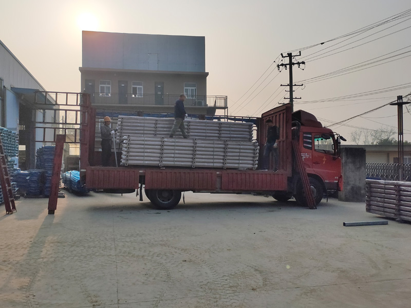 金用護欄2021年11月8日鋅鋼陽臺護欄發貨！