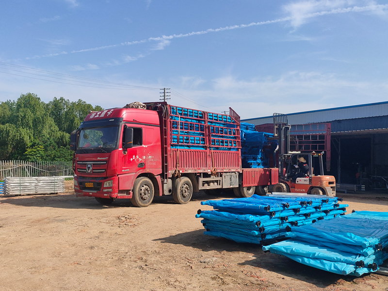 2023年5月19日鋅鋼陽(yáng)臺(tái)護(hù)欄裝車發(fā)貨！