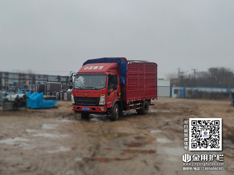 2023年12月16日鋅鋼百葉窗裝車發貨！