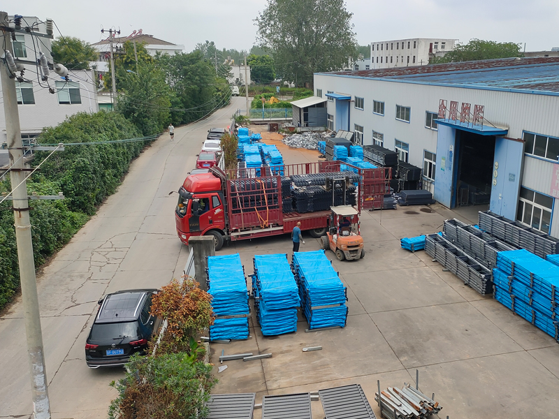 2024年8月29日鋅鋼圍墻護欄裝車發貨！