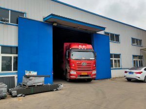 2025年10月9日鋅鋼護窗欄桿裝車發(fā)貨！